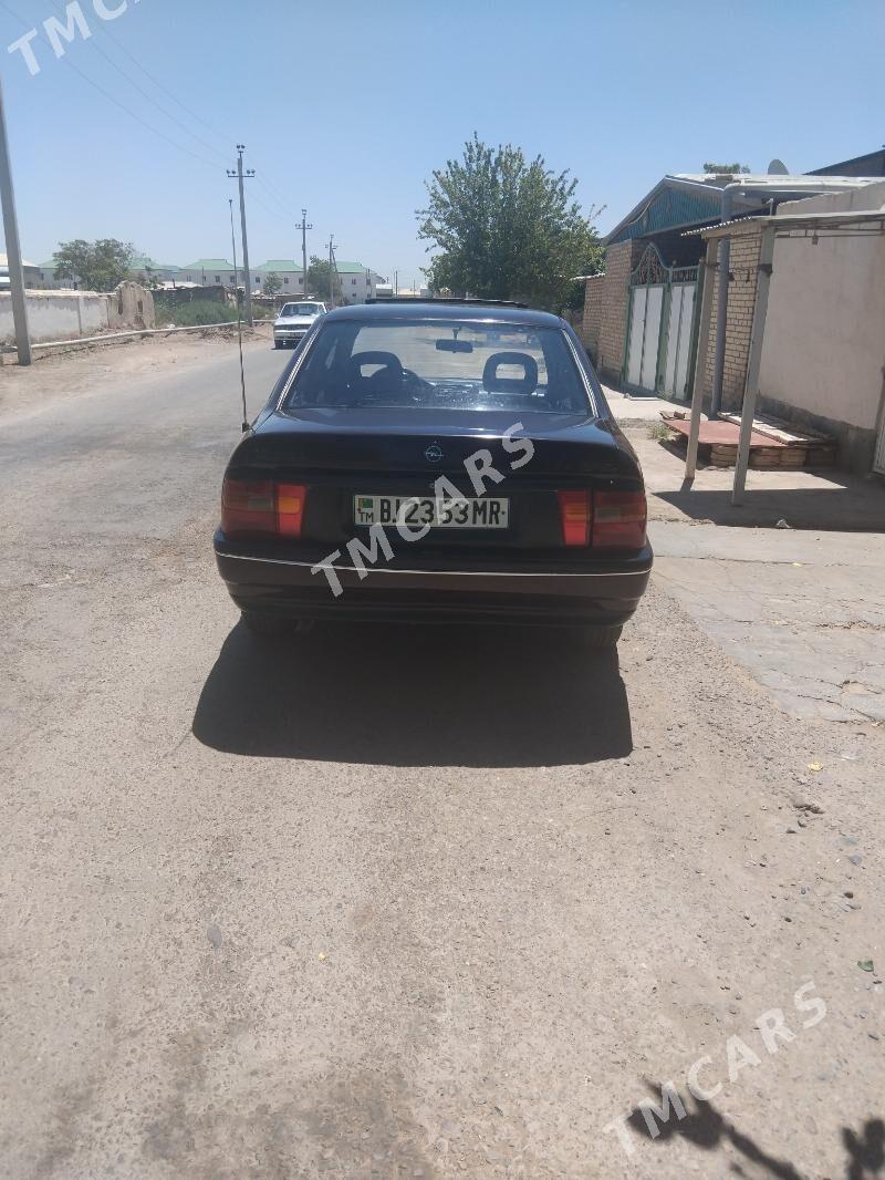 Opel Vectra 1994 - 33 000 TMT - Мургап - img 5