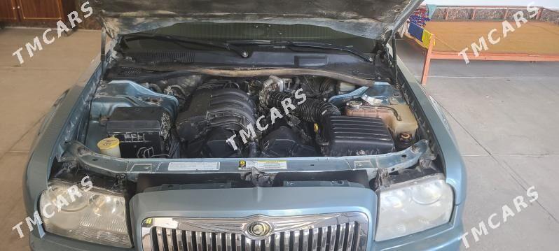 Chrysler 300 2004 - 125 000 TMT - Фарап - img 5