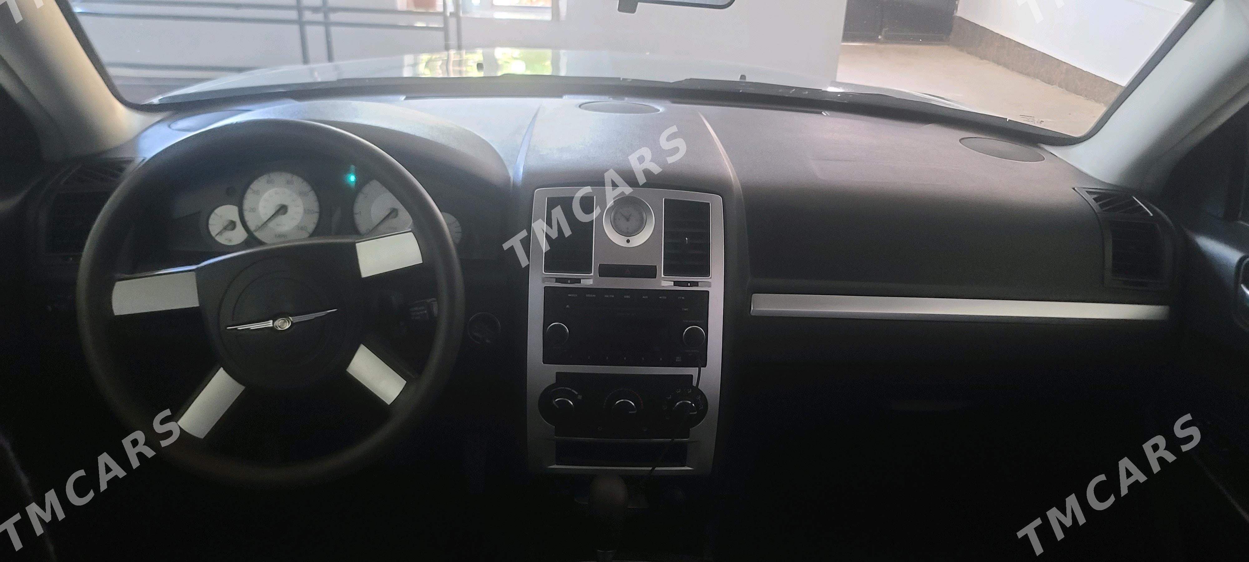 Chrysler 300 2004 - 125 000 TMT - Фарап - img 6