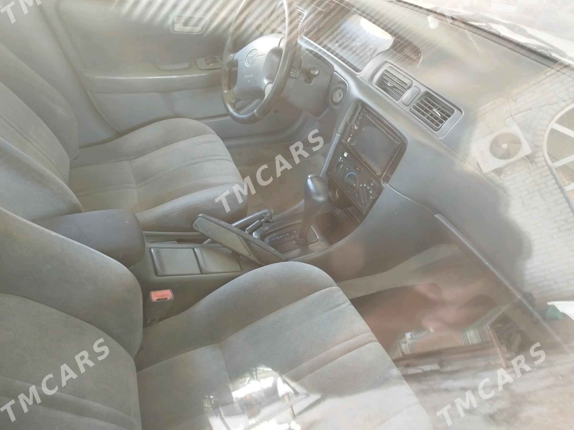Toyota Camry 1998 - 98 000 TMT - Mary - img 1