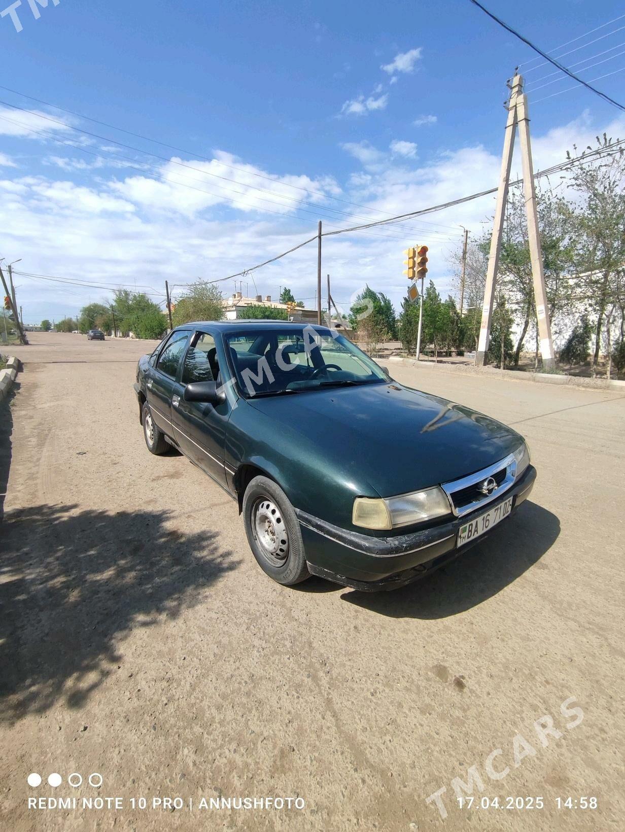 Opel Vectra 1991 - 25 000 TMT - Губадаг - img 2