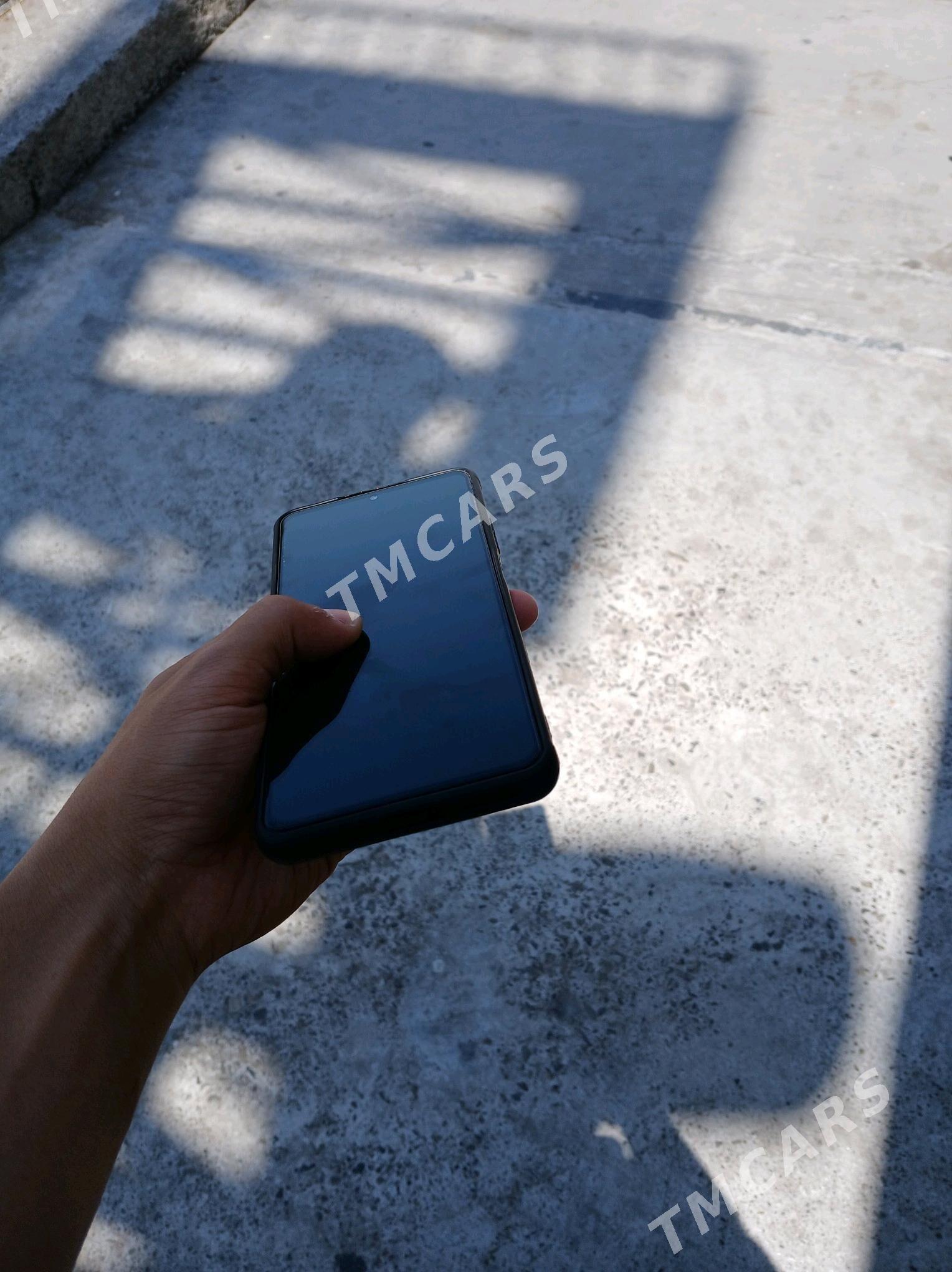Redmi not 11 pro - Ким район - img 3