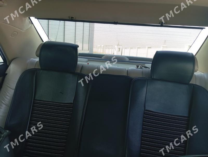 Toyota Camry 2003 - 180 000 TMT - Векильбазар - img 3