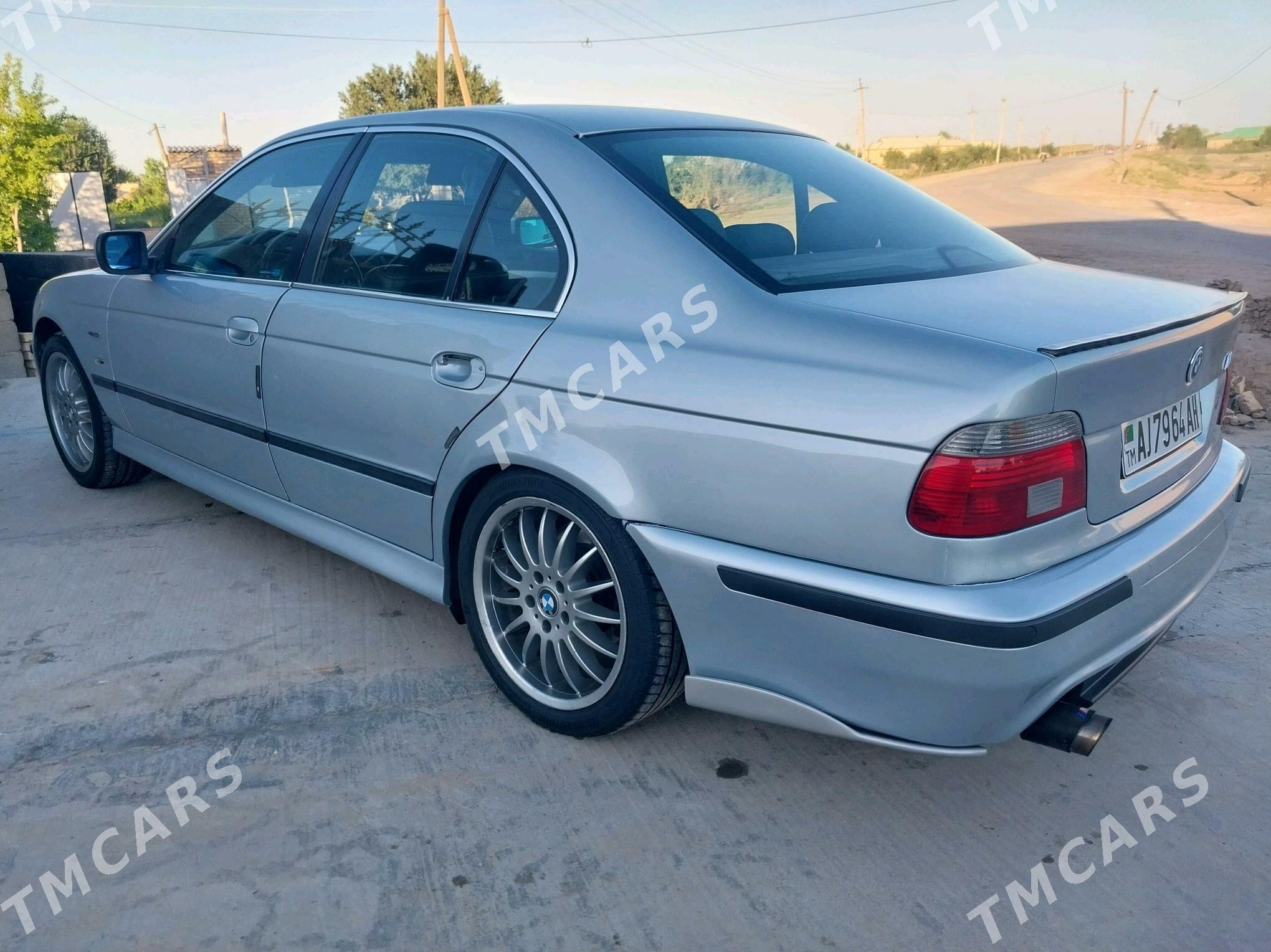 BMW E39 1997 - 90 000 TMT - Бабадайхан - img 2