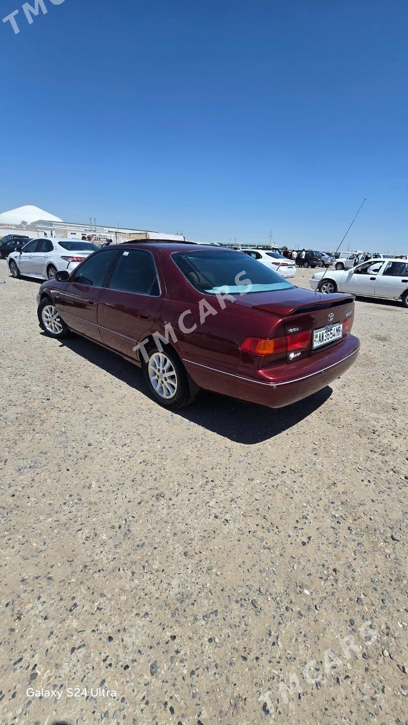 Toyota Camry 2000 - 162 000 TMT - Mary - img 1