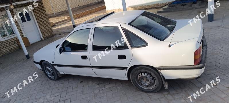 Opel Vectra 1992 - 30 000 TMT - Baýramaly - img 1