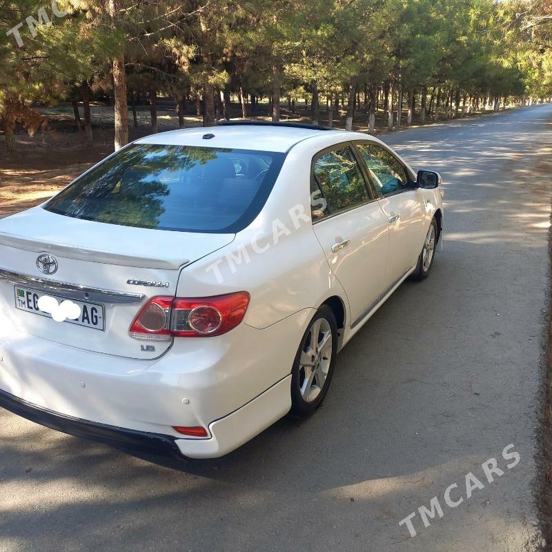 Toyota Corolla 2011 - 170 000 TMT - Ашхабад - img 2
