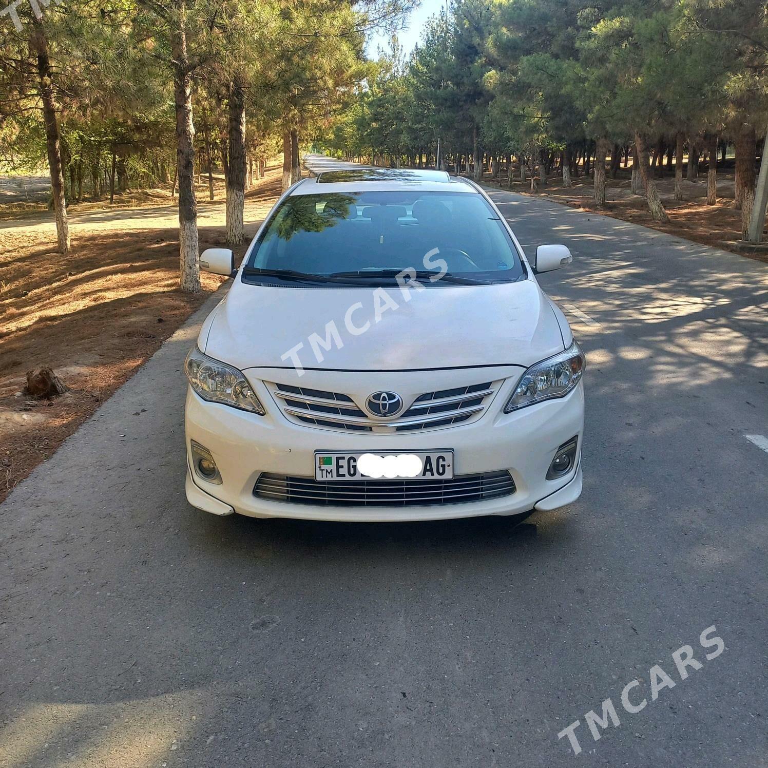 Toyota Corolla 2011 - 170 000 TMT - Ашхабад - img 4