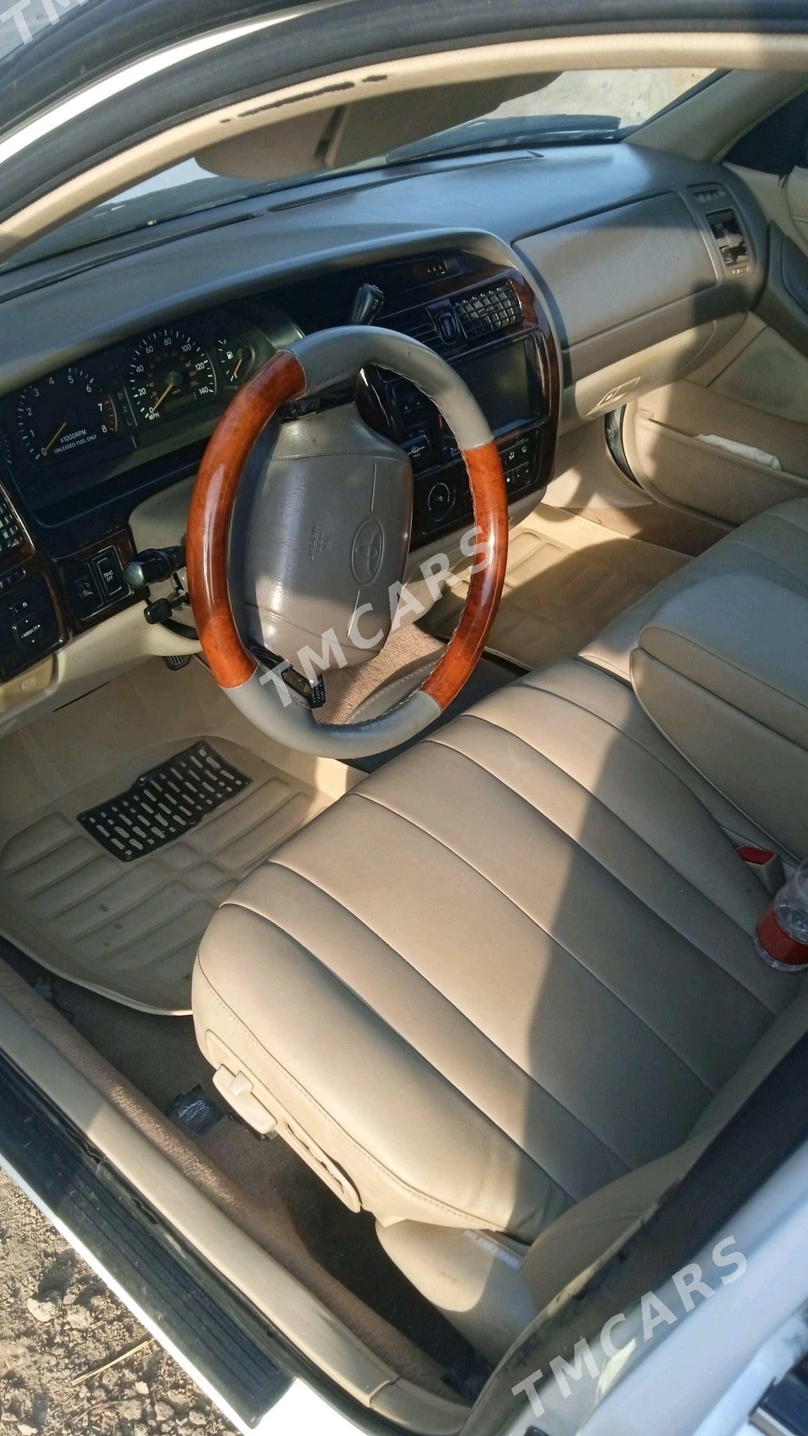 Toyota Avalon 1999 - 105 000 TMT - Дашогуз - img 2