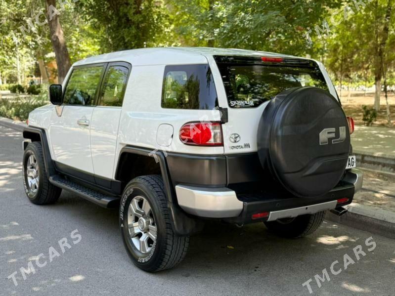 Toyota FJ Cruiser 2008 - 440 000 TMT - Aşgabat - img 10