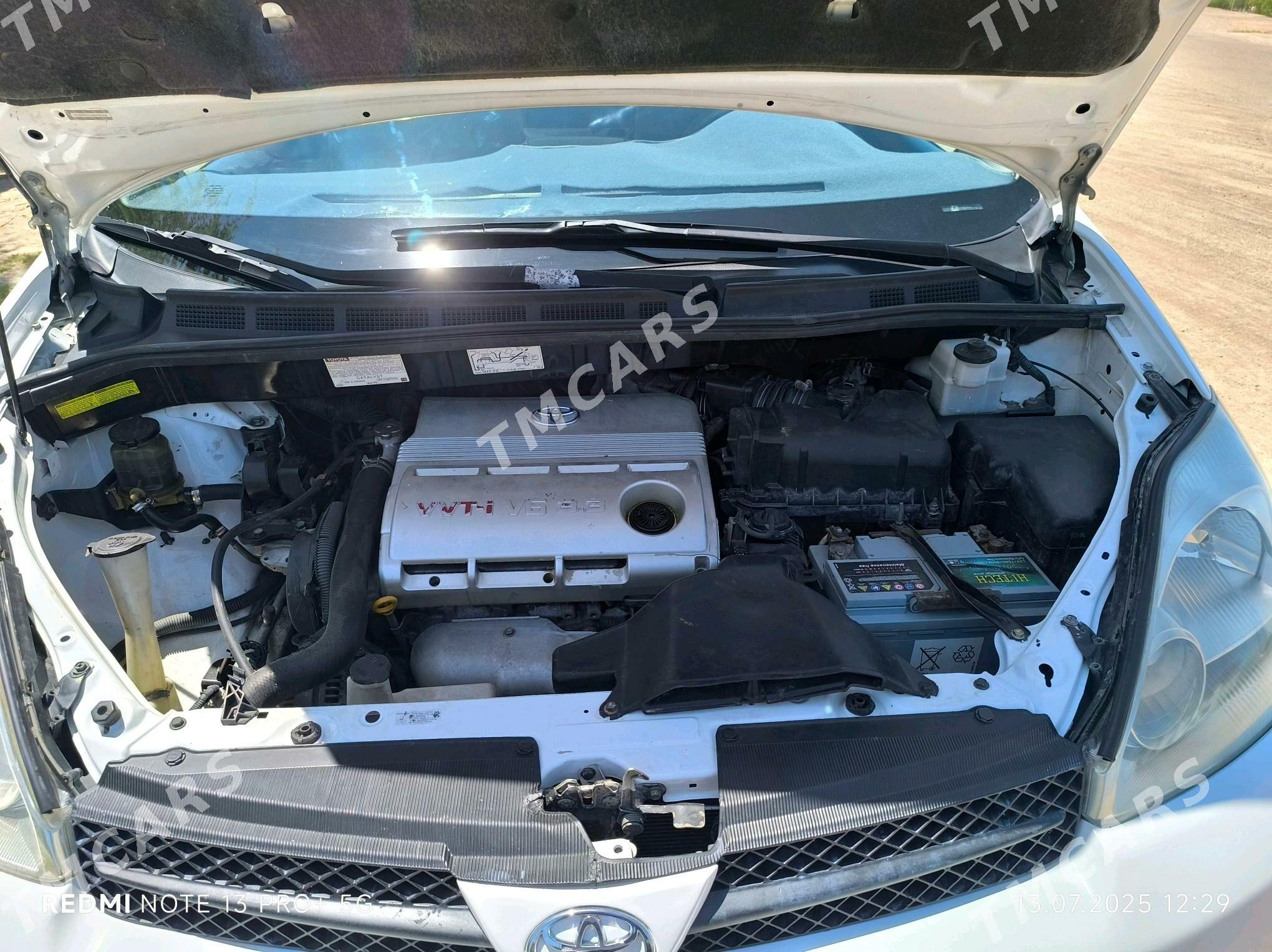 Toyota Sienna 2004 - 200 000 TMT - Gubadag - img 3