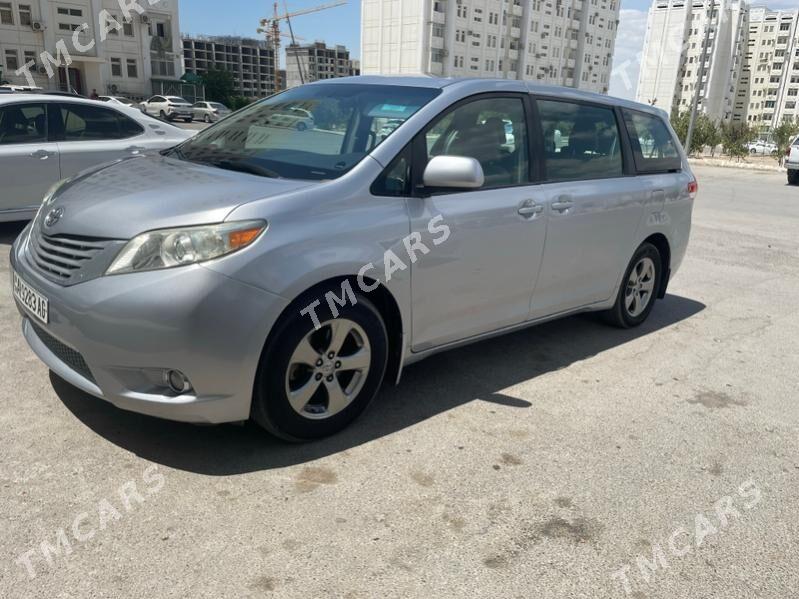 Toyota Sienna 2012 - 299 000 TMT - Täze zaman - img 4