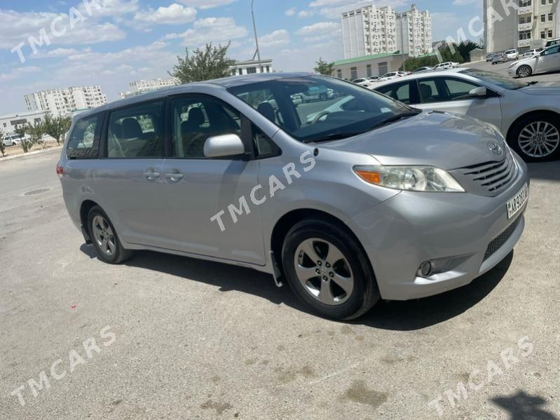 Toyota Sienna 2012 - 299 000 TMT - Täze zaman - img 1