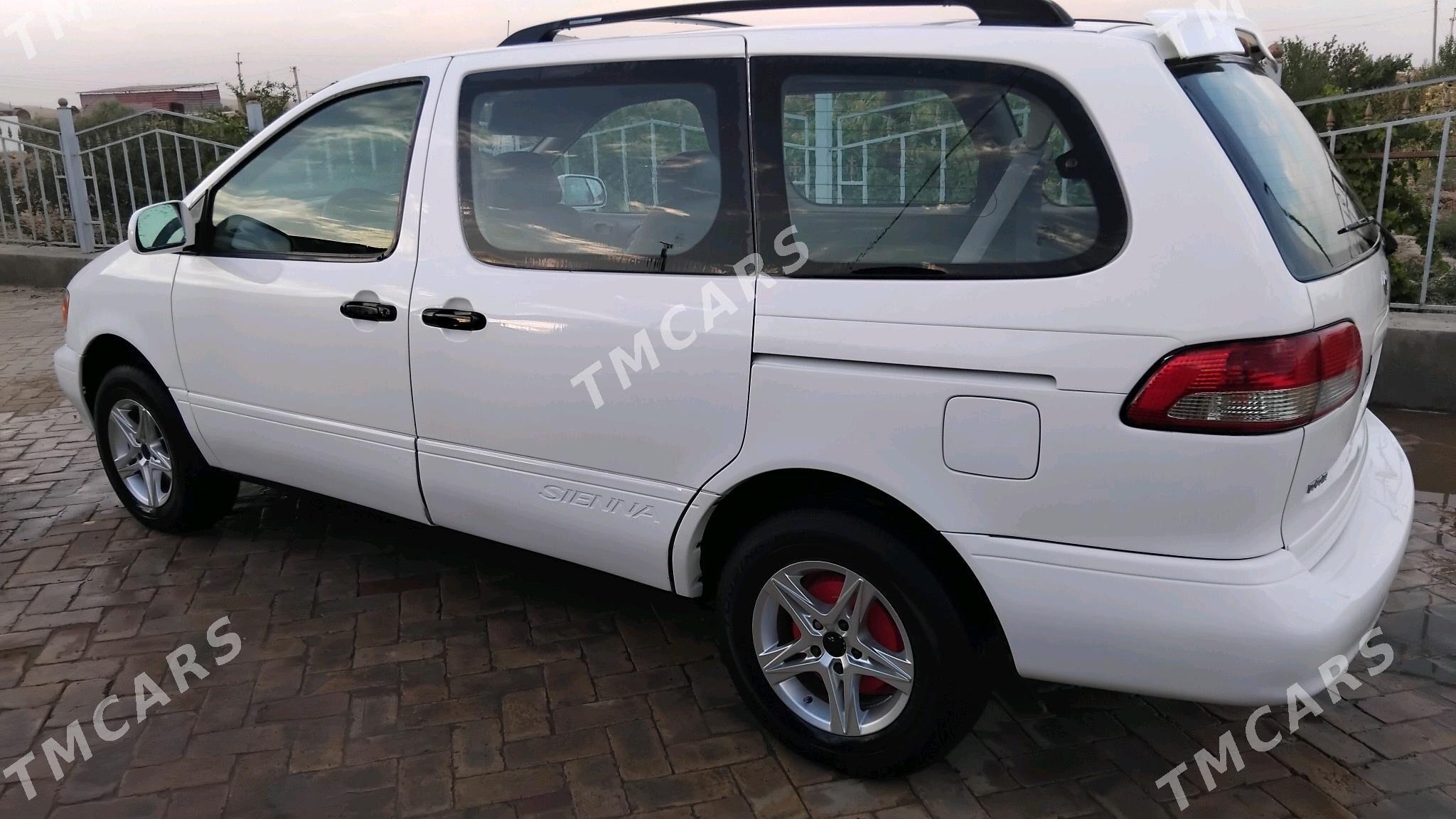 Toyota Sienna 2001 - 136 000 TMT - Dostluk - img 3