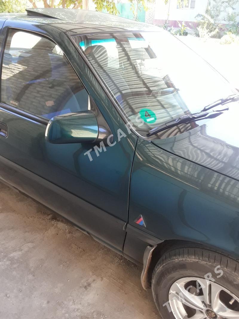 Opel Vectra 1993 - 50 000 TMT - Болдумсаз - img 4