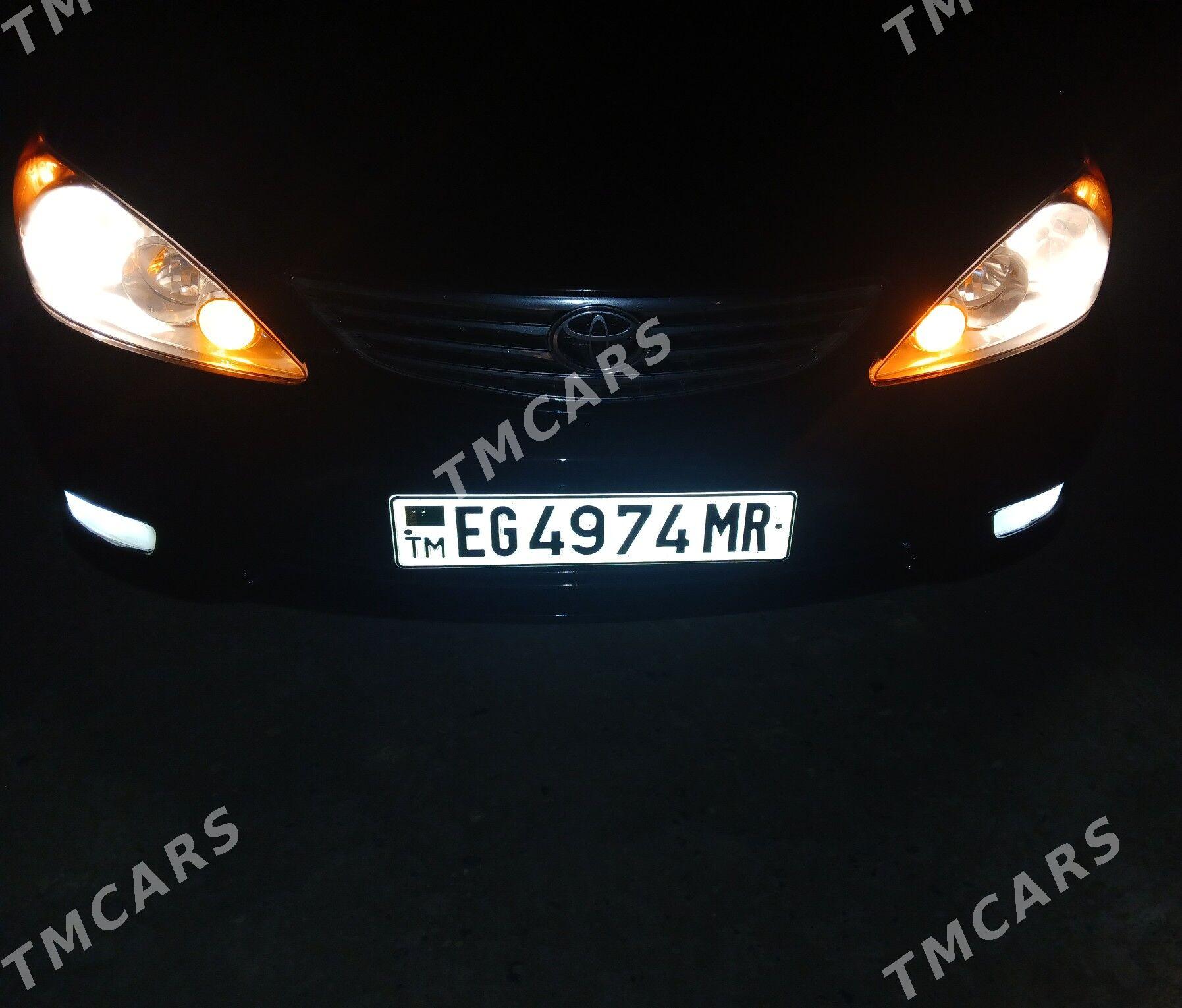 Toyota Camry 2002 - 140 000 TMT - Векильбазар - img 4