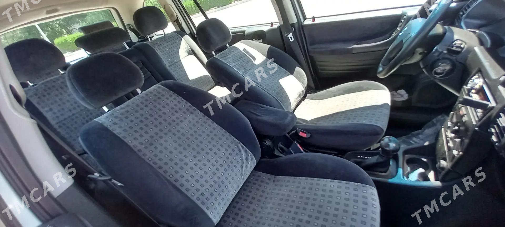 Opel Zafira 2002 - 110 000 TMT - Дашогуз - img 2