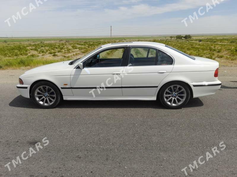 BMW E39 1998 - 63 000 TMT - Бахарден - img 5