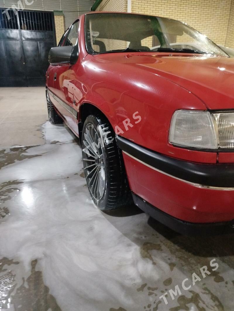 Opel Vectra 1990 - 42 000 TMT - Mary - img 5