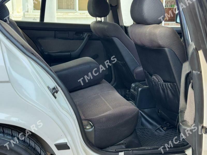 BMW 520 1994 - 75 000 TMT - Balkanabat - img 9