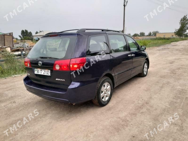 Toyota Sienna 2007 - 180 000 TMT - Гурбансолтан Едже - img 4