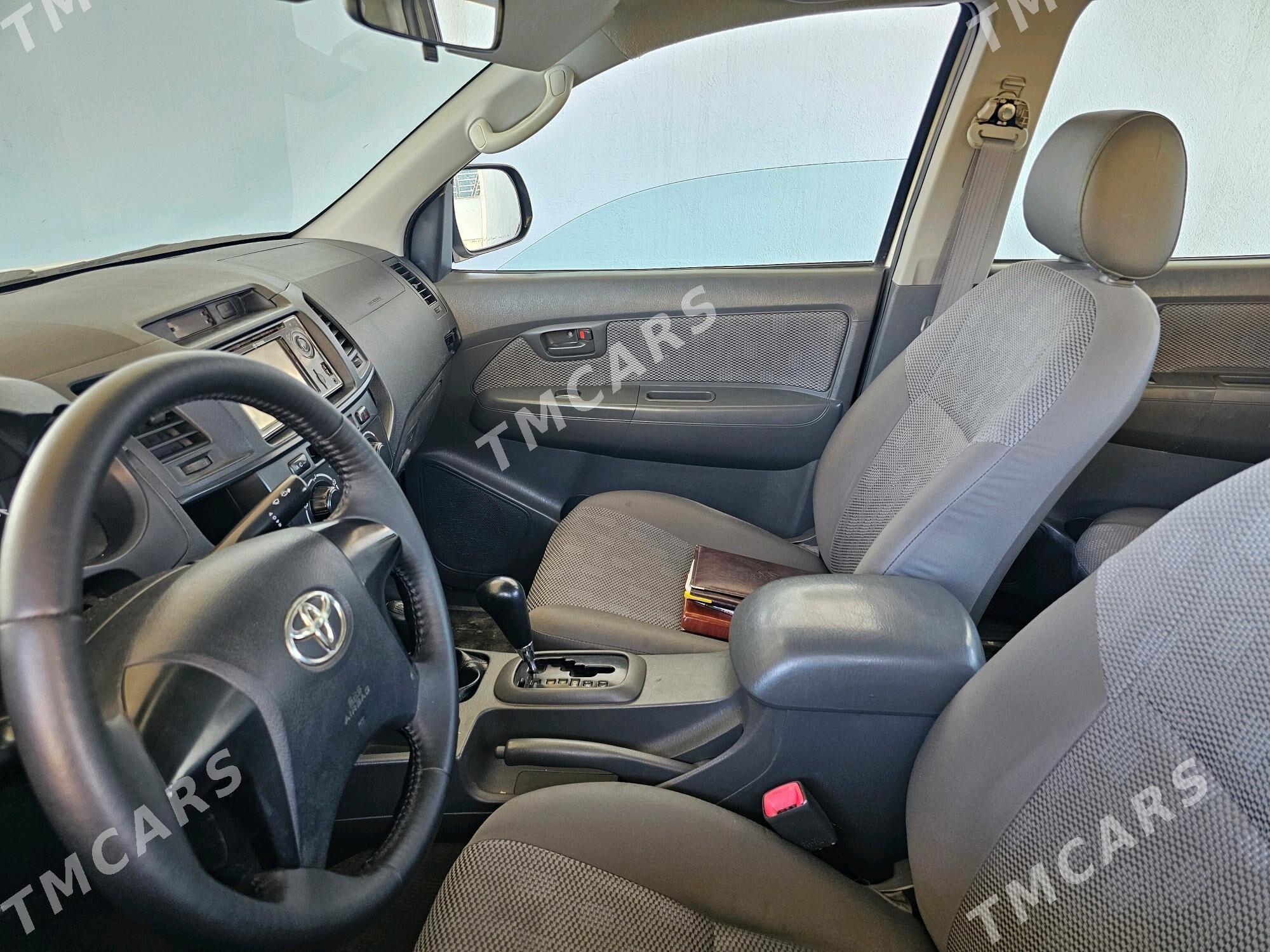 Toyota Hilux 2014 - 350 000 TMT - Mary - img 3