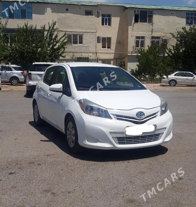 Toyota Yaris 2012 - 142 000 TMT - Ашхабад - img 2