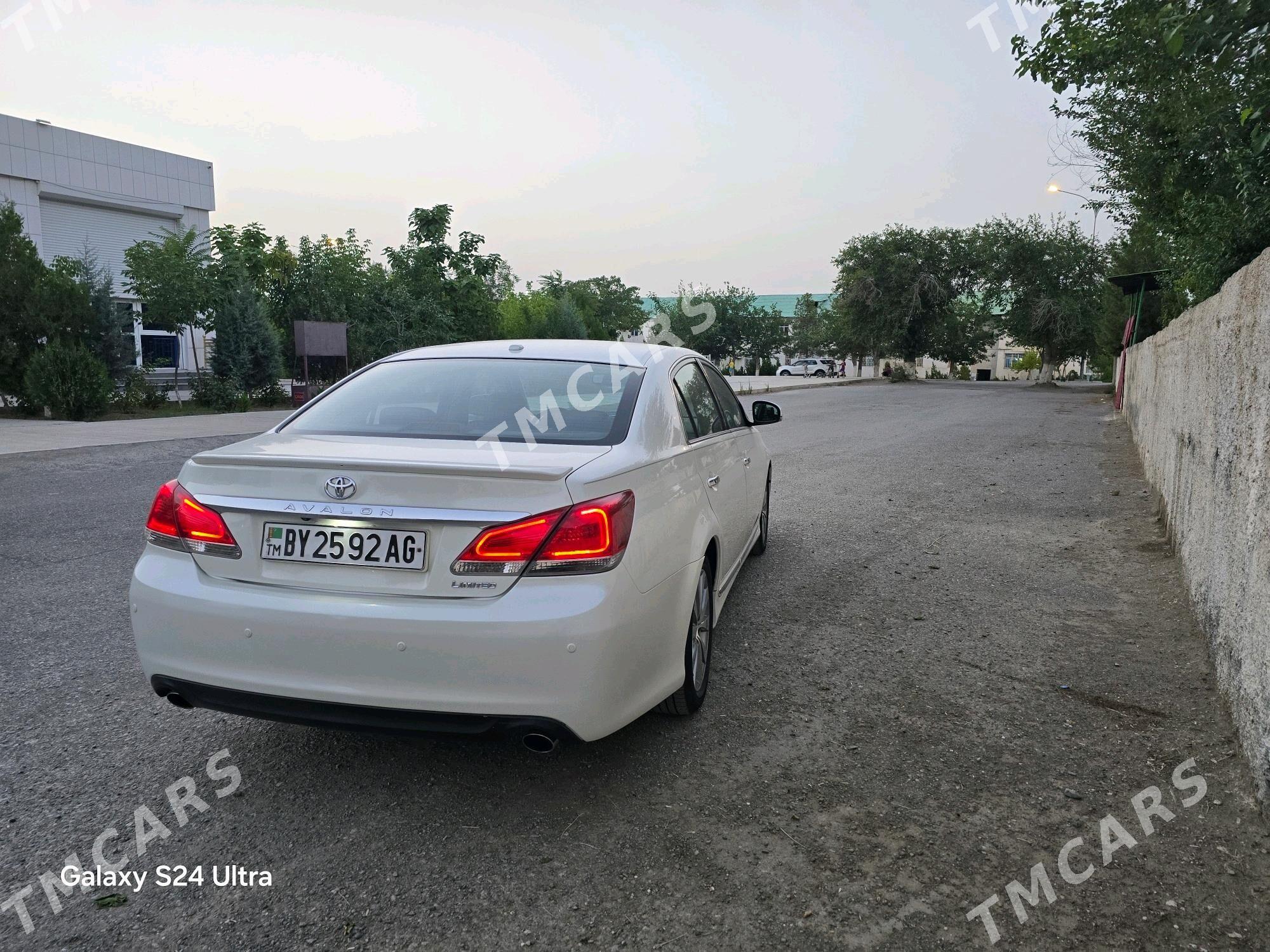 Toyota Avalon 2011 - 299 000 TMT - "Алтын Асыр" Гундогар базары ( Толкучка) - img 3