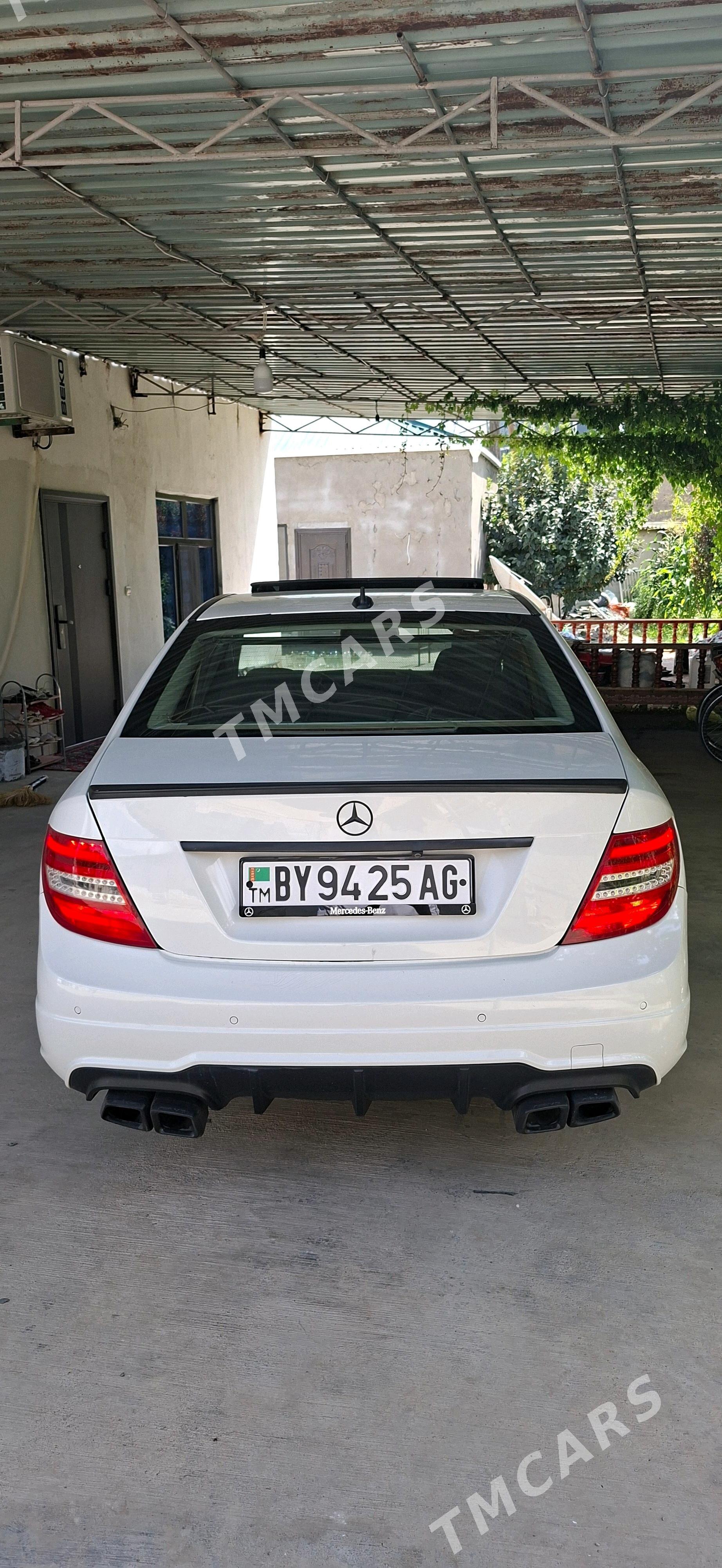 Mercedes-Benz C-Class 2011 - 210 000 TMT - 30 mkr - img 2