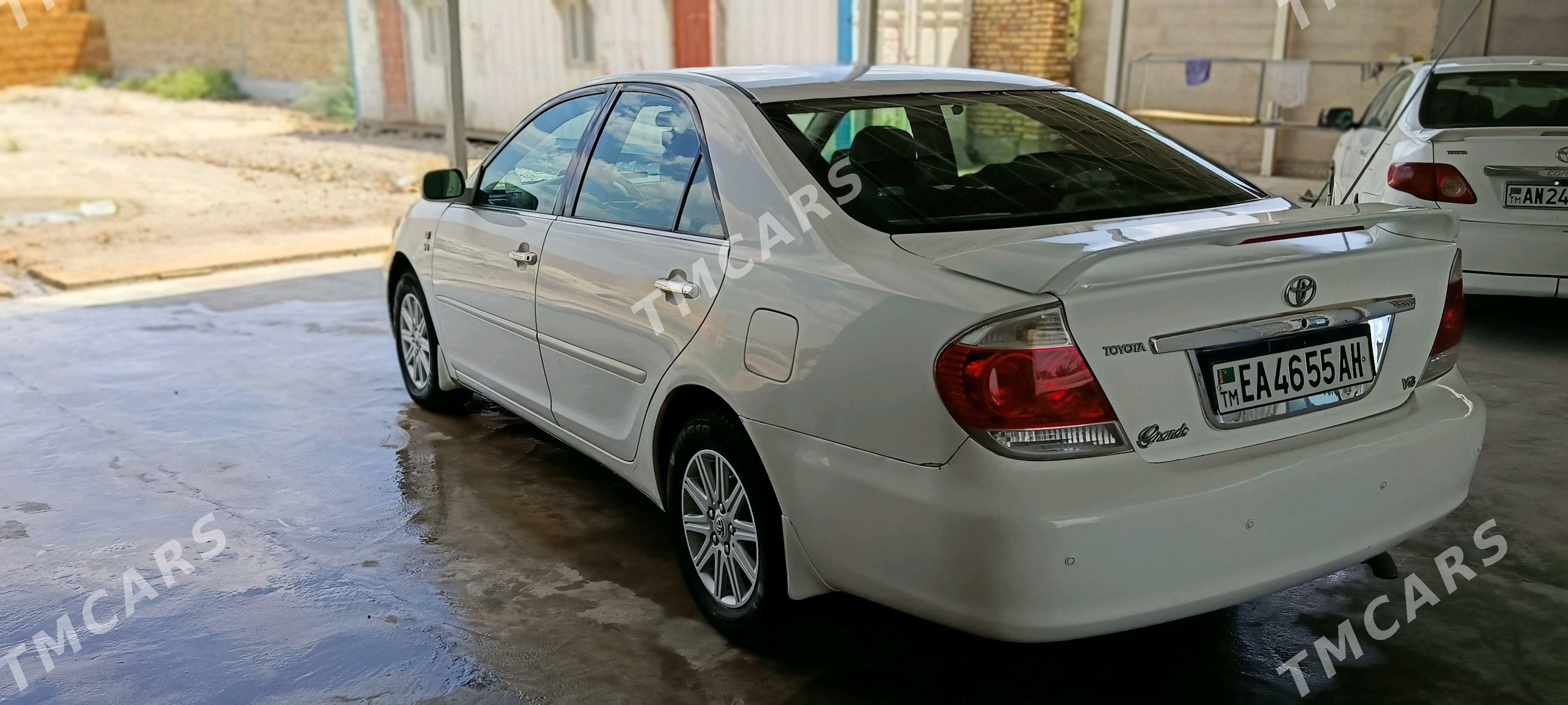 Toyota Camry 2004 - 147 000 TMT - Бахарден - img 3