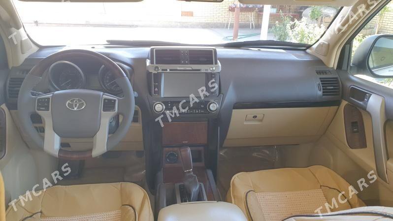 Toyota Land Cruiser Prado 2014 - 540 000 TMT - Мары - img 8