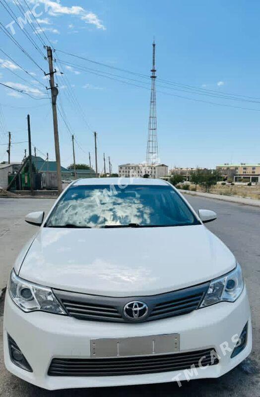 Toyota Camry 2013 - 230 000 TMT - Балканабат - img 5
