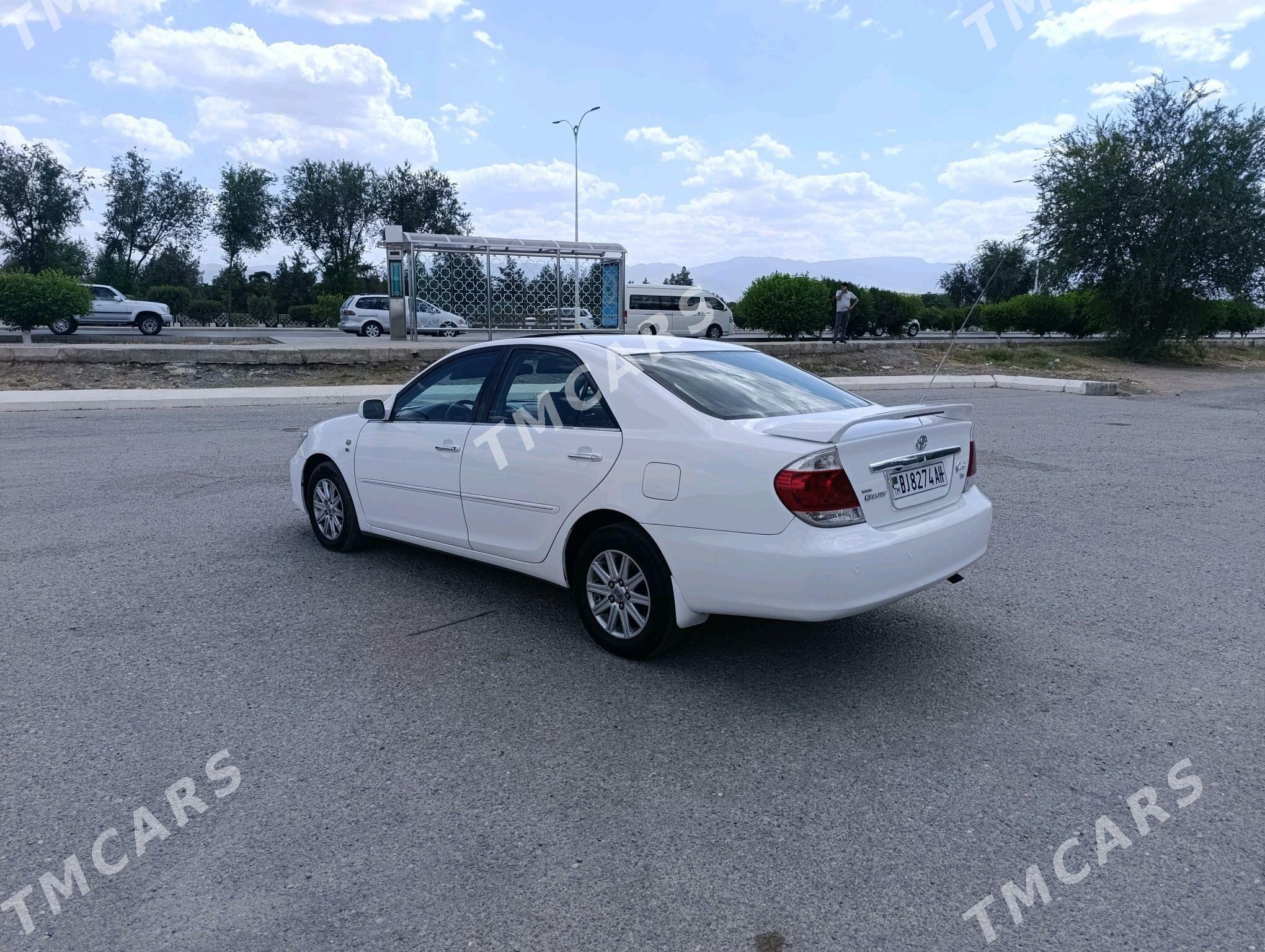 Toyota Camry 2004 - 185 000 TMT - Kaka - img 2