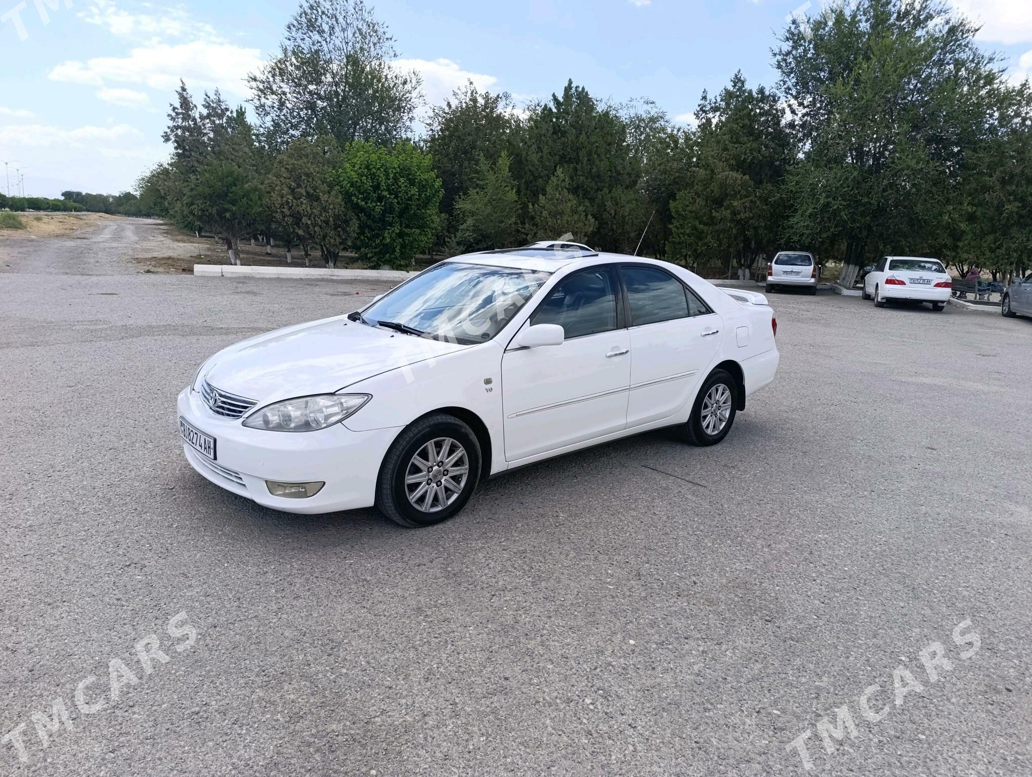 Toyota Camry 2004 - 185 000 TMT - Kaka - img 3