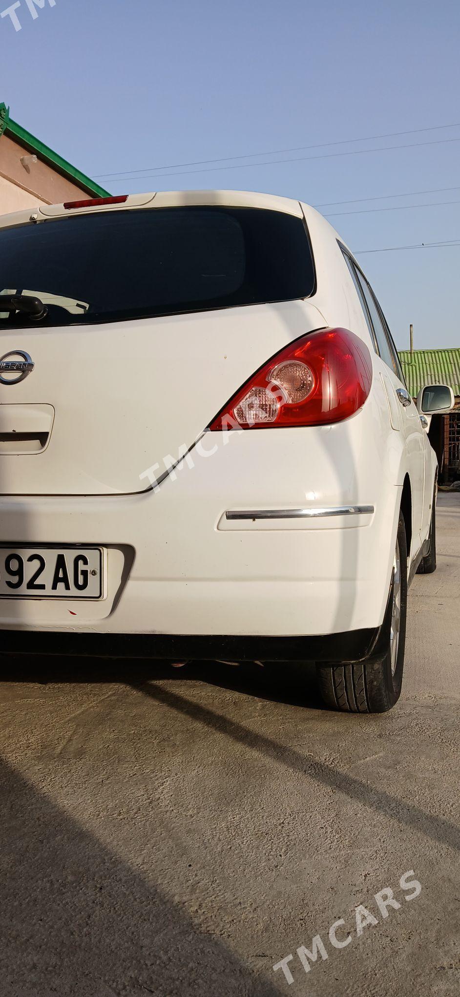 Nissan Versa 2009 - 122 000 TMT - Ашхабад - img 2