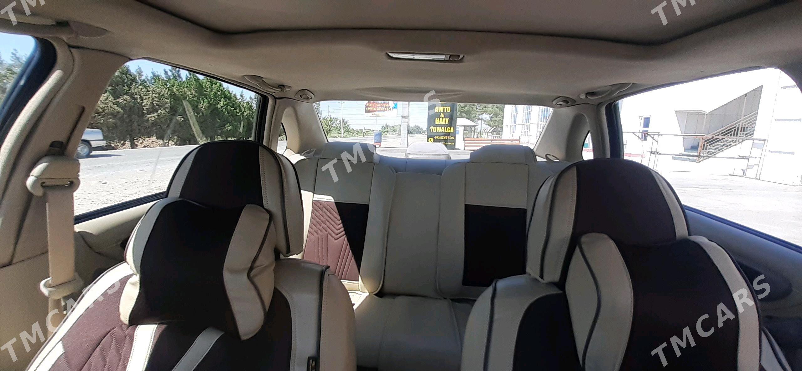 Toyota Avalon 1998 - 120 000 TMT - Мары - img 9