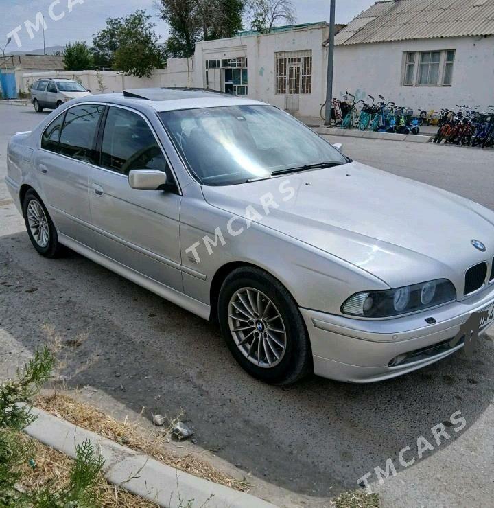 BMW E39 2001 - 140 000 TMT - Gyzylarbat - img 2