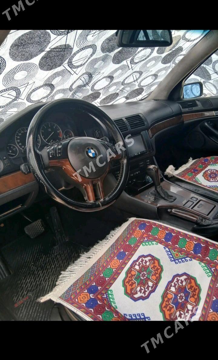 BMW E39 2001 - 140 000 TMT - Gyzylarbat - img 5