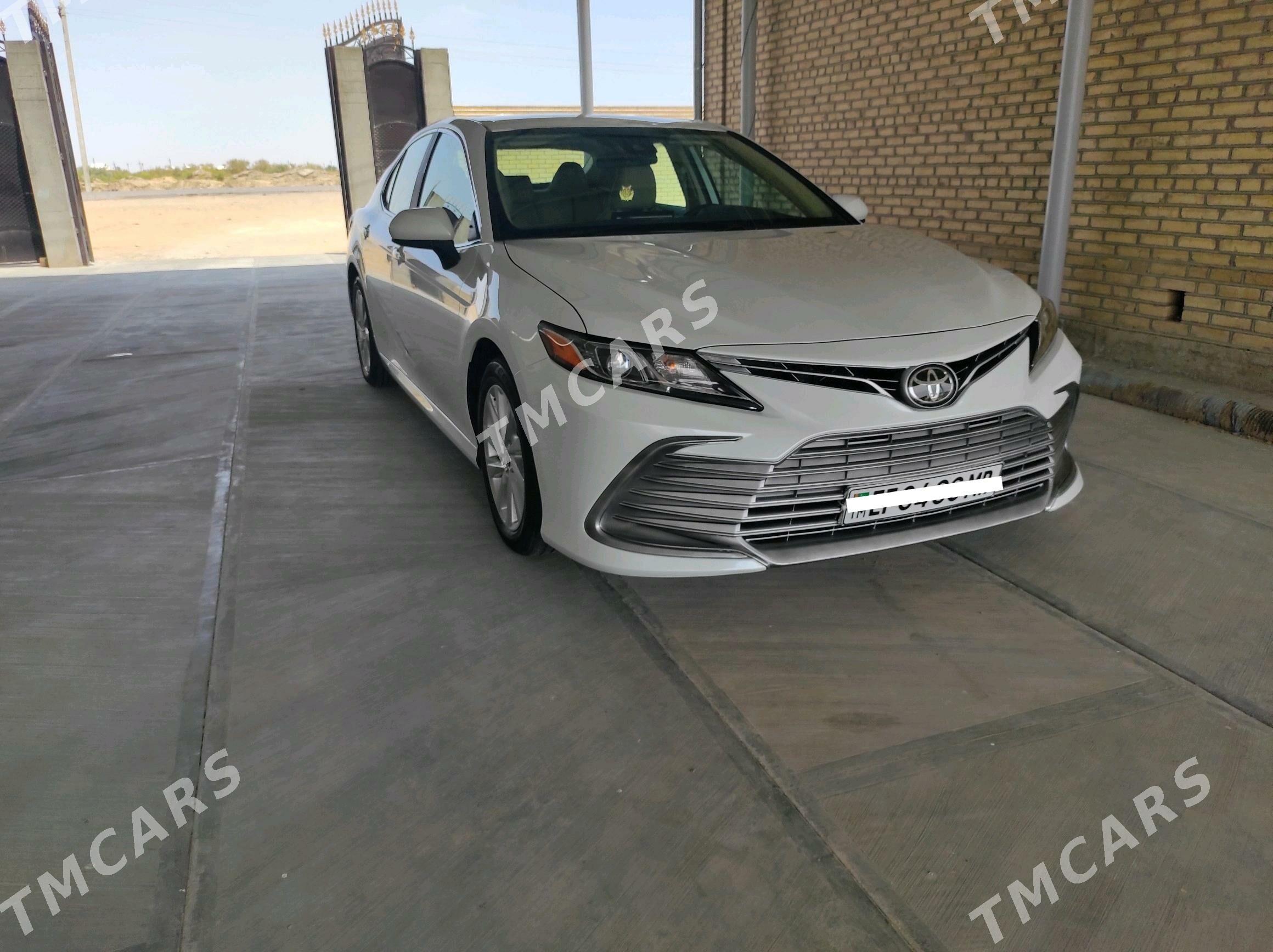 Toyota Camry 2021 - 310 000 TMT - Сакарчага - img 2