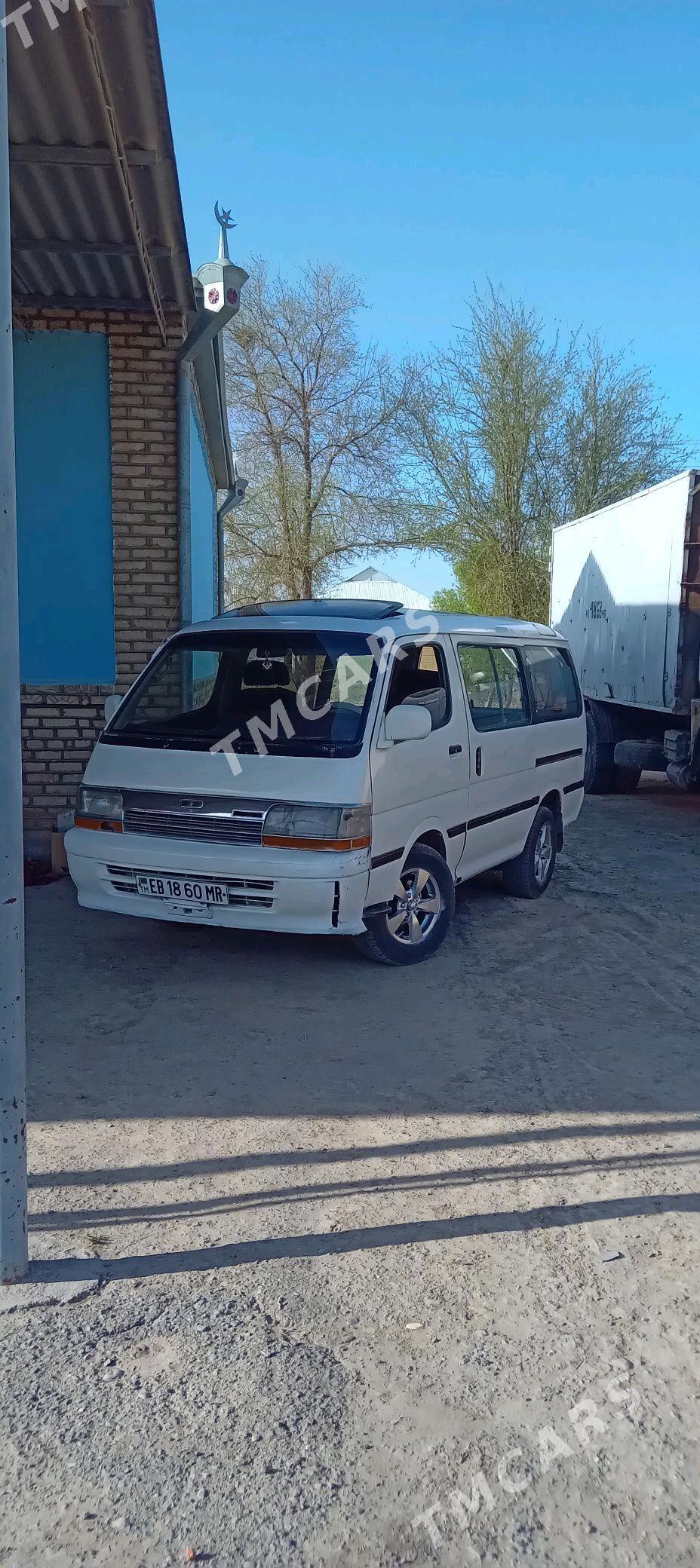 Toyota Hiace 1992 - 54 000 TMT - Murgap - img 2