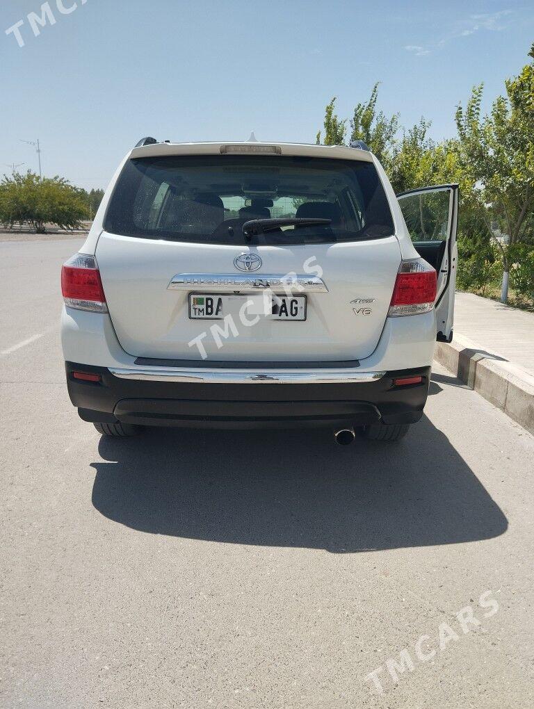 Toyota Highlander 2013 - 320 000 TMT - Ашхабад - img 3