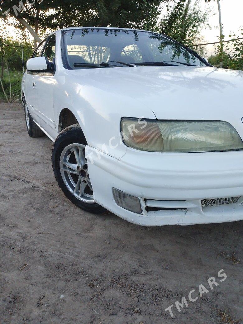 Nissan Maxima 1994 - 29 000 TMT - Гурбансолтан Едже - img 7