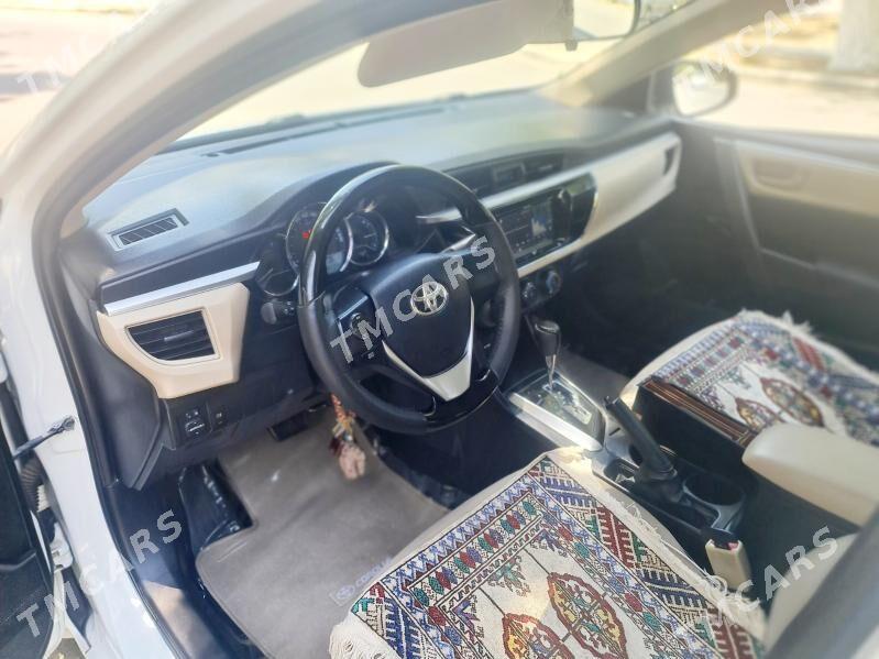 Toyota Corolla 2015 - 230 000 TMT - Aşgabat - img 6