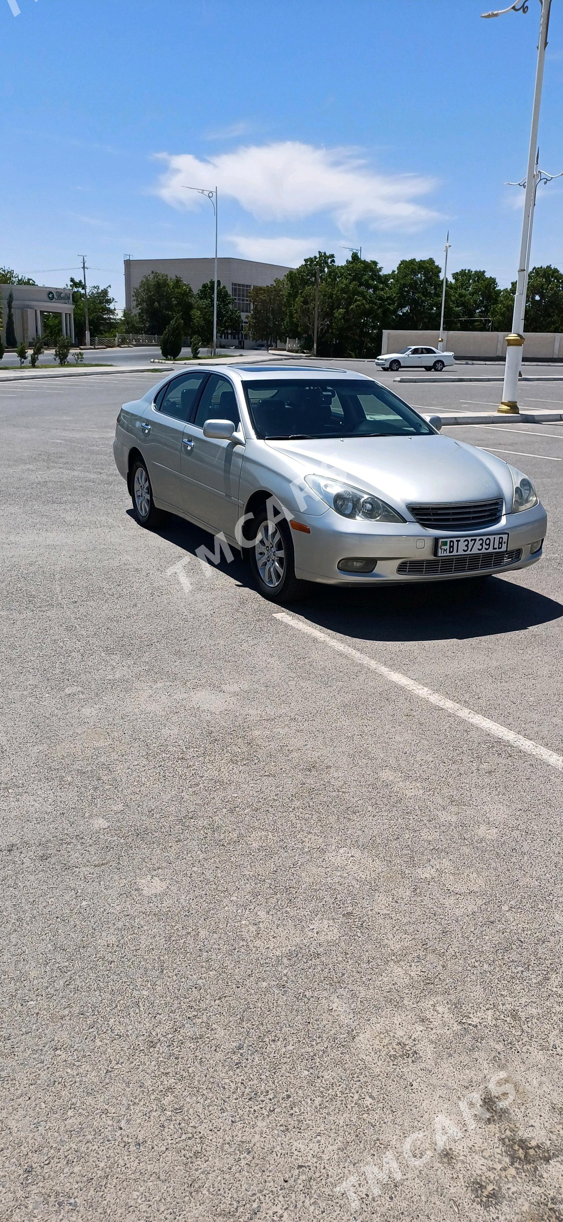 Lexus ES 300 2002 - 190 000 TMT - Дянев - img 3