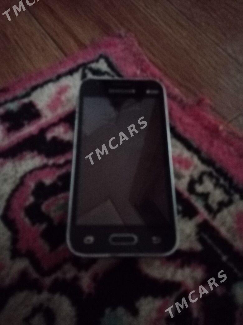 Samsung Galaxy j1 mini - Türkmenbaşy - img 1