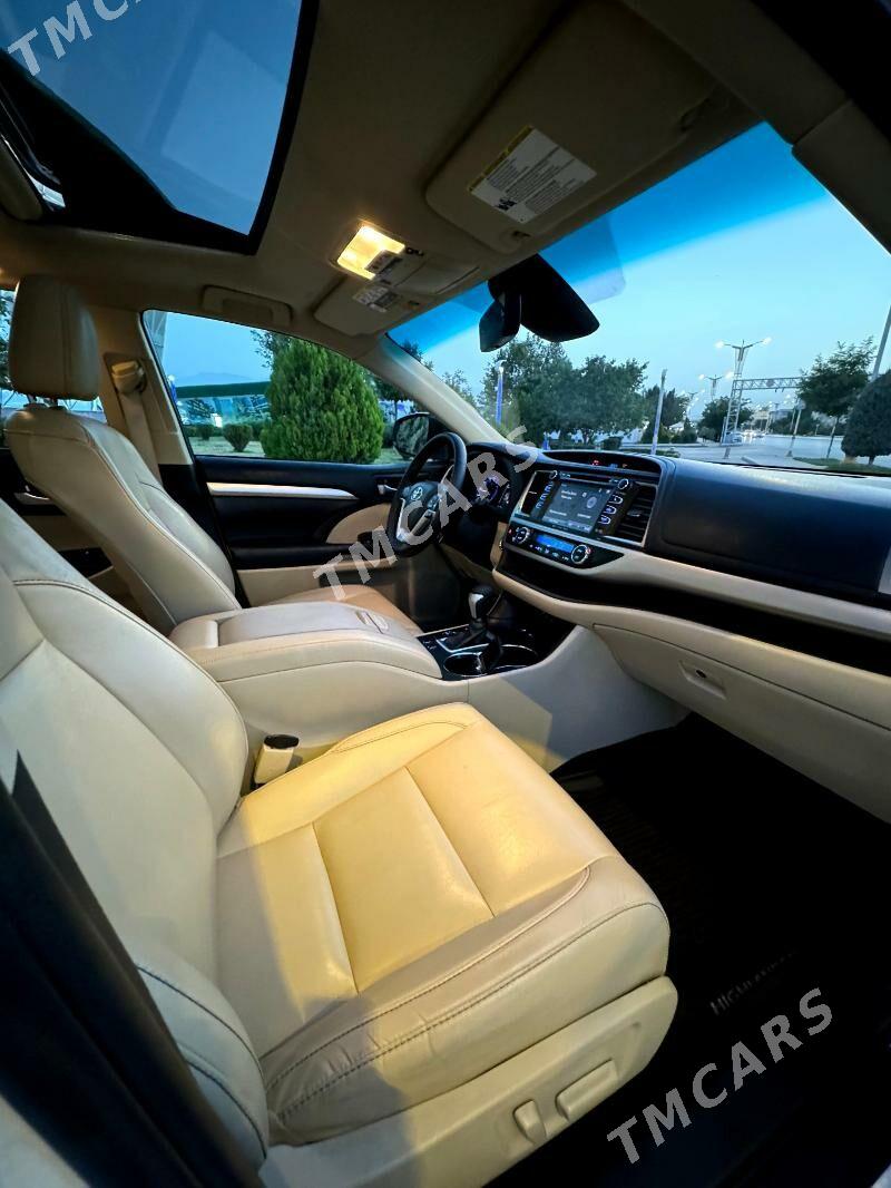 Toyota Highlander 2019 - 475 000 TMT - Moskowskiý köç. (10 ýyl abadançylyk şaýoly) - img 9