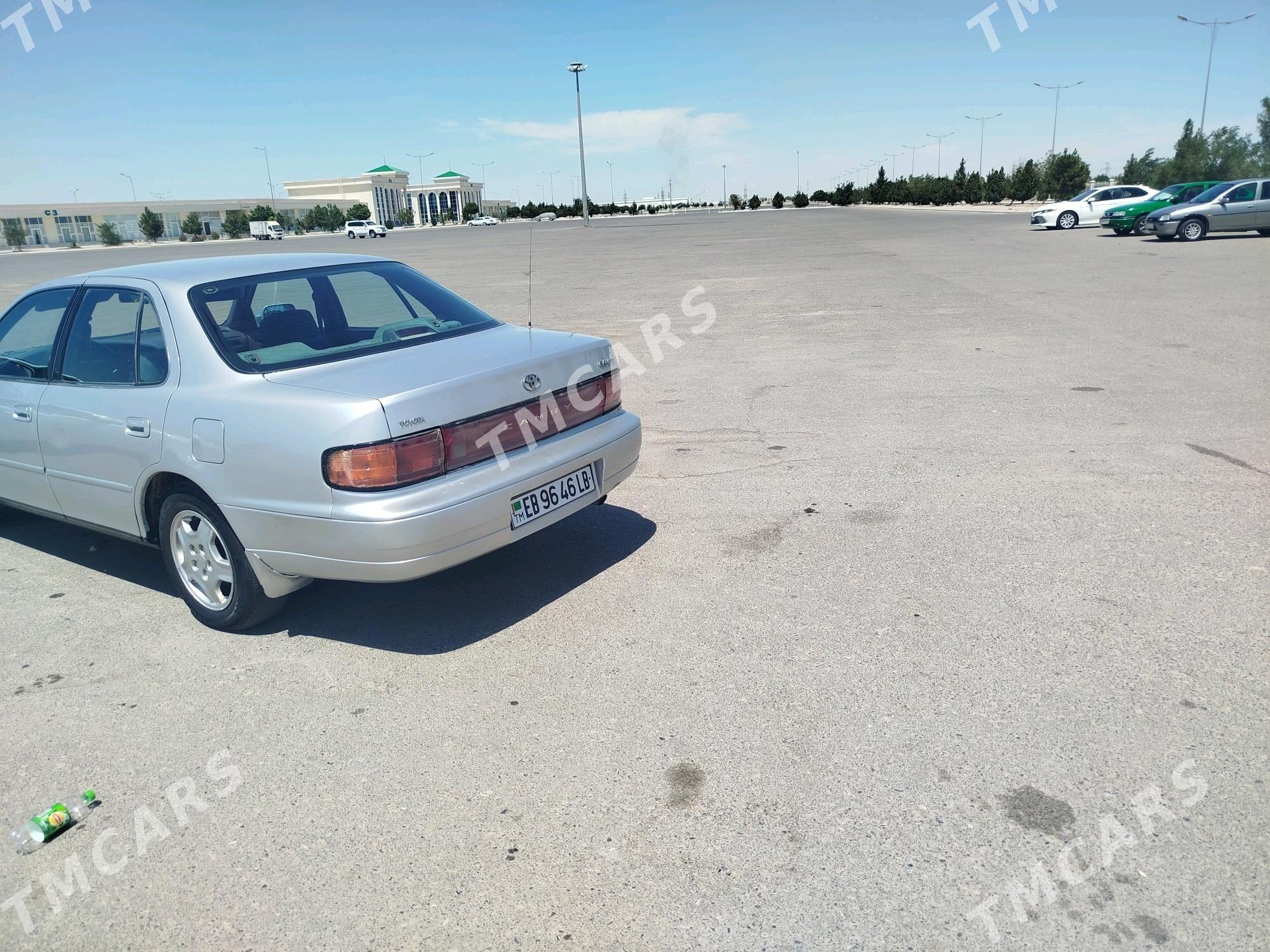 Toyota Camry 1993 - 88 000 TMT - Туркменабат - img 5