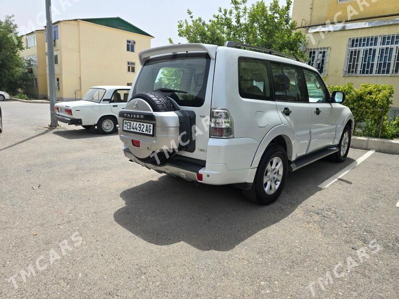 Mitsubishi Pajero 2013 - 249 000 TMT - Aşgabat - img 5