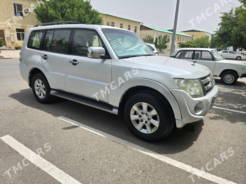 Mitsubishi Pajero 2013 - 249 000 TMT - Aşgabat - img 3
