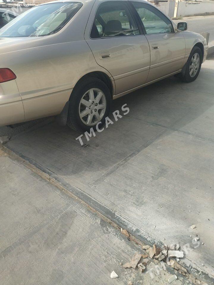 Toyota Camry 2000 - 164 000 TMT - Бахарден - img 7